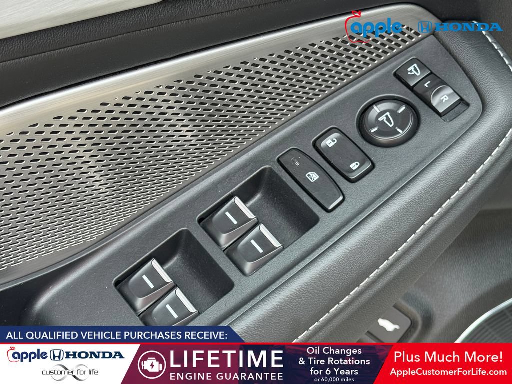 Used 2024 Acura MDX w/ Technology Package AWD/4WD image 9