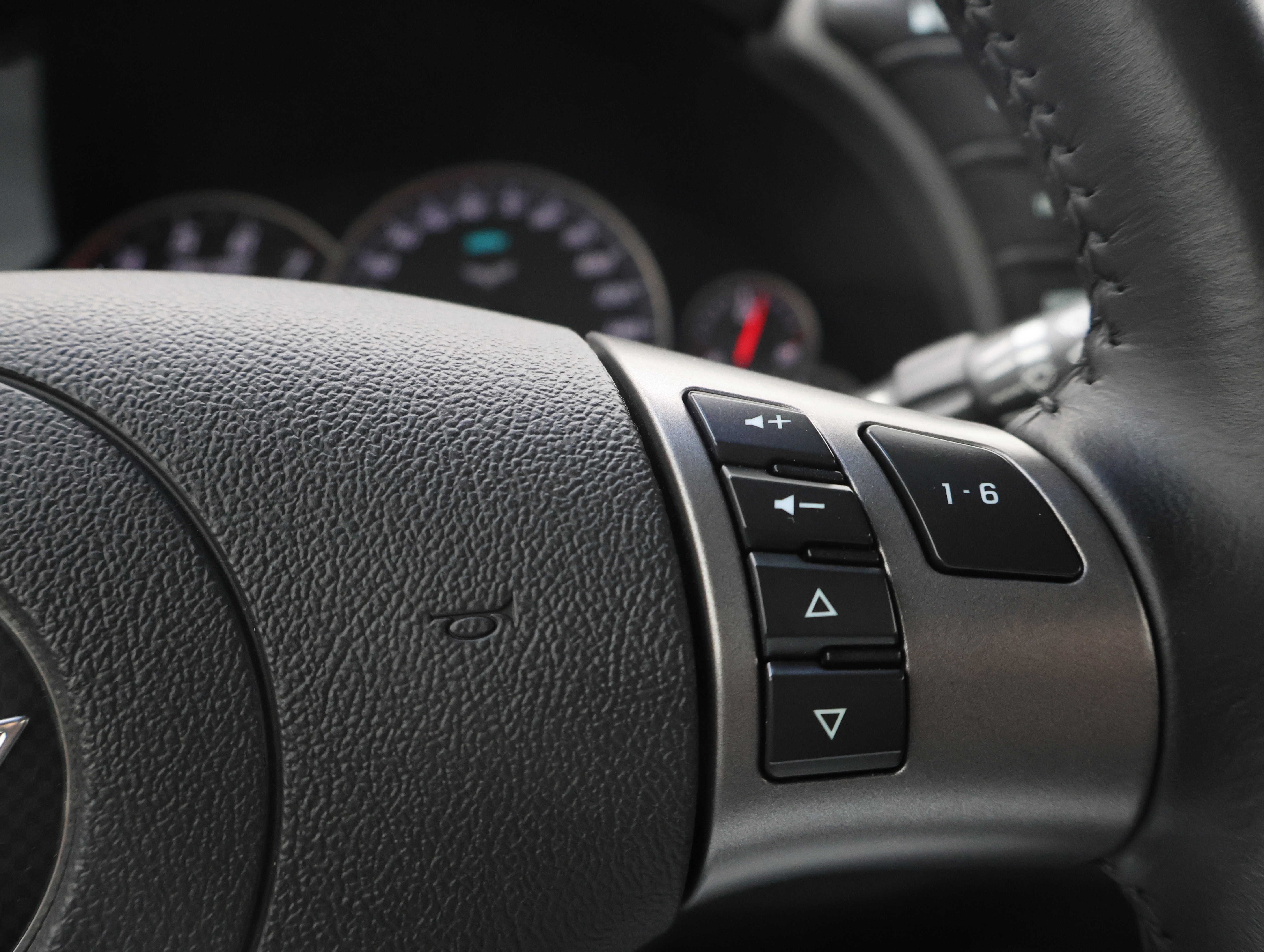 Used 2007 Chevrolet Corvette Convertible w/ Preferred Equipment Group image 12