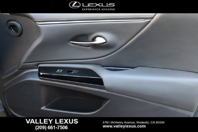 Certified 2025 Lexus ES 300h w/ Premium Package FWD image 19