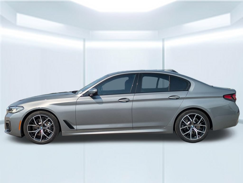 Used 2023 BMW 530i w/ M Sport Package RWD image 2