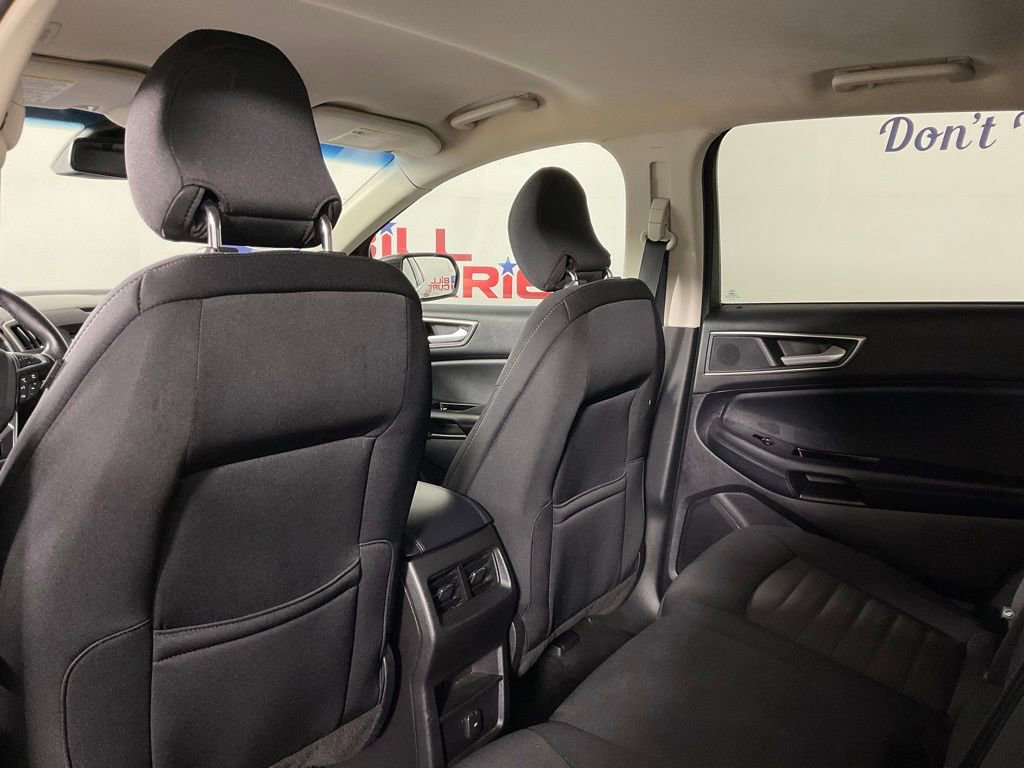 Used 2019 Ford Edge SEL image 15