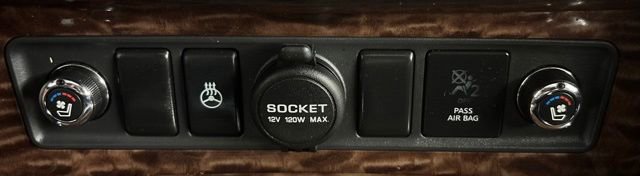 Used 2017 Nissan Armada Platinum w/ Captain Seat Package AWD/4WD image 35