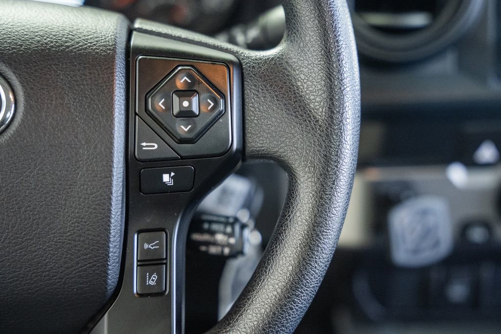 Used 2021 Toyota Tacoma SR w/ SR Convenience Package image 23