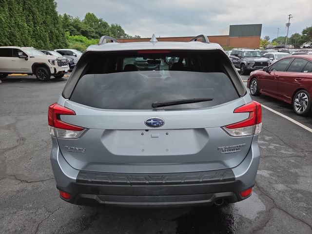 Used 2021 Subaru Forester Limited AWD/4WD image 6