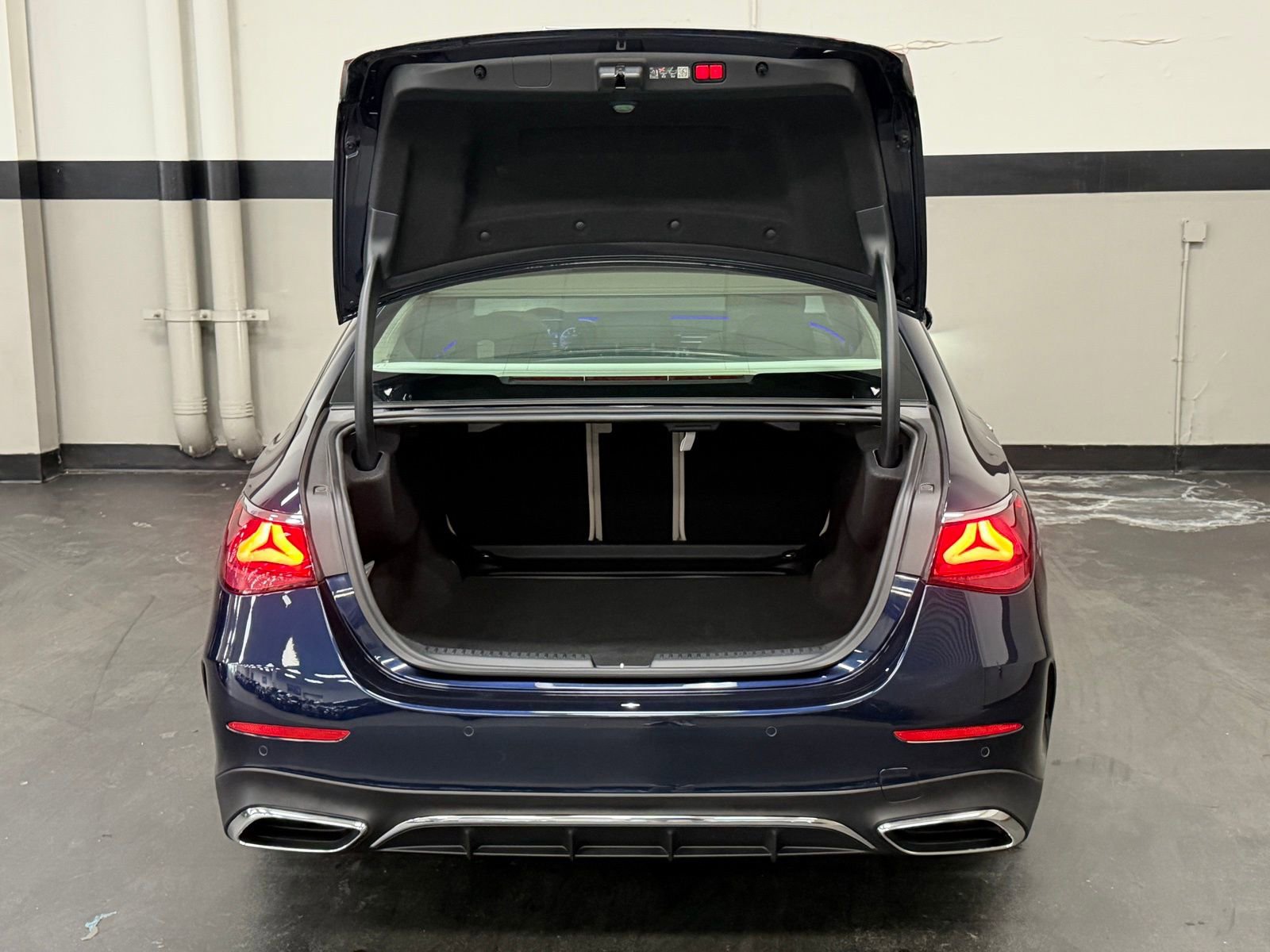 Certified 2025 Mercedes-Benz E 350 4MATIC Sedan image 14