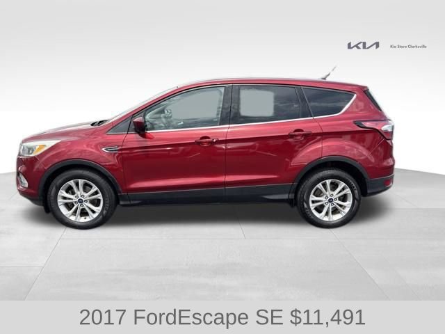 Used 2017 Ford Escape SE FWD image 5