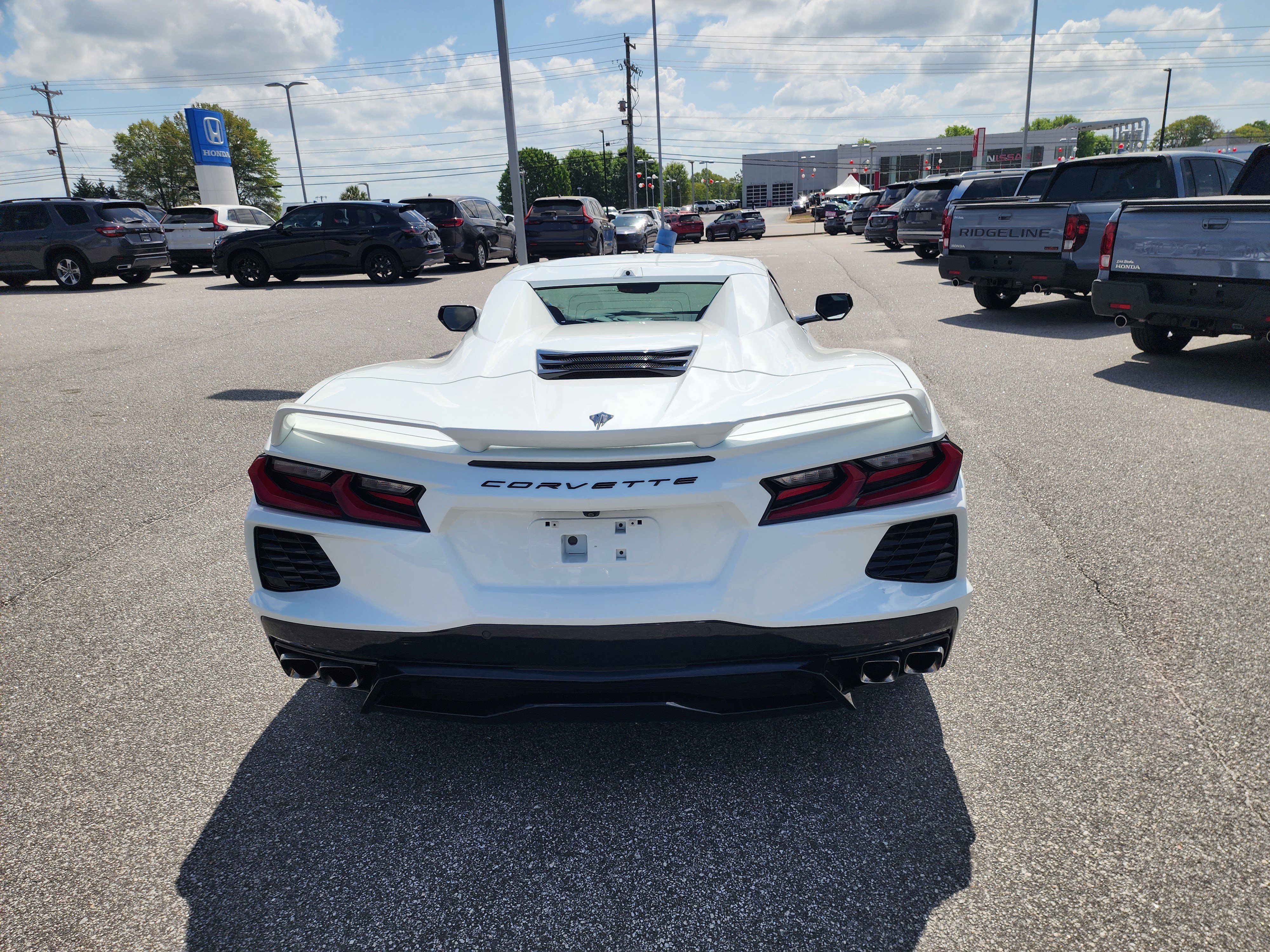Used 2023 Chevrolet Corvette Stingray Premium Conv w/ Z51 Performance Package RWD image 15