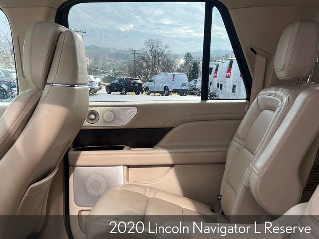 Used 2020 Lincoln Navigator L Reserve w/ Luxury Package image 26