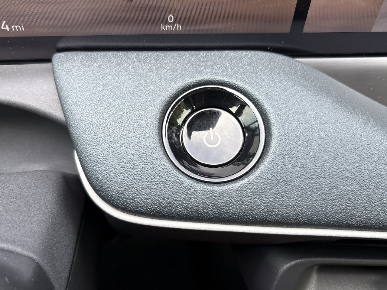 New 2026 Nissan Leaf SV+ FWD image 9
