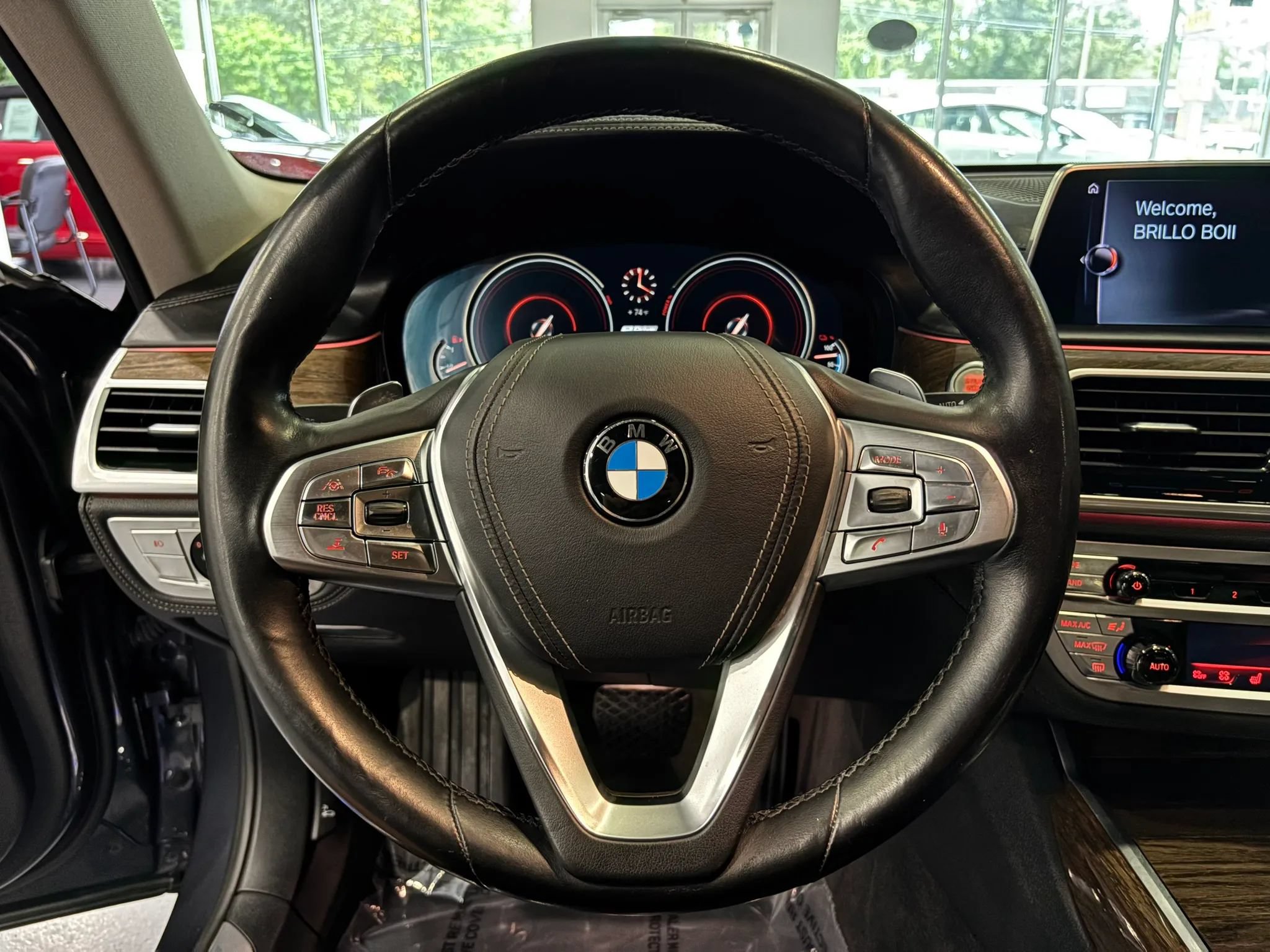 Used 2017 BMW 740e xDrive AWD/4WD image 31