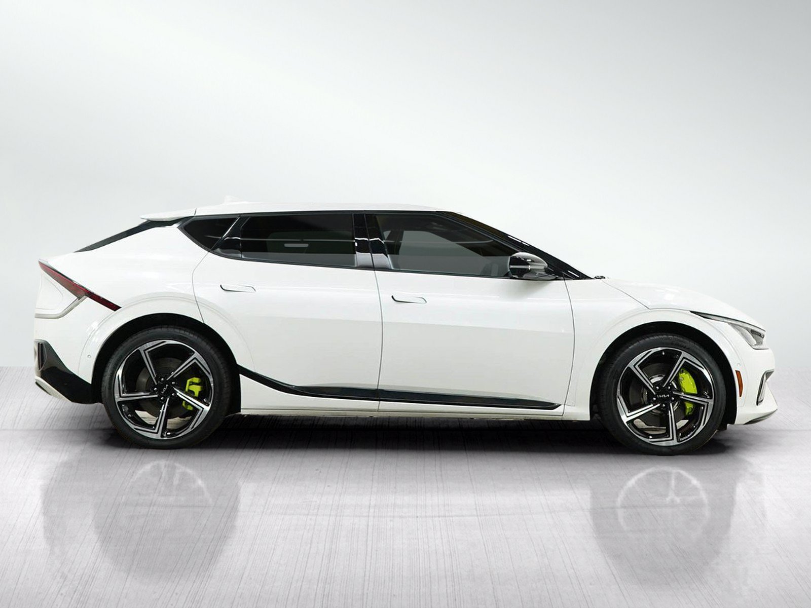 Used 2023 Kia EV6 GT AWD/4WD image 6