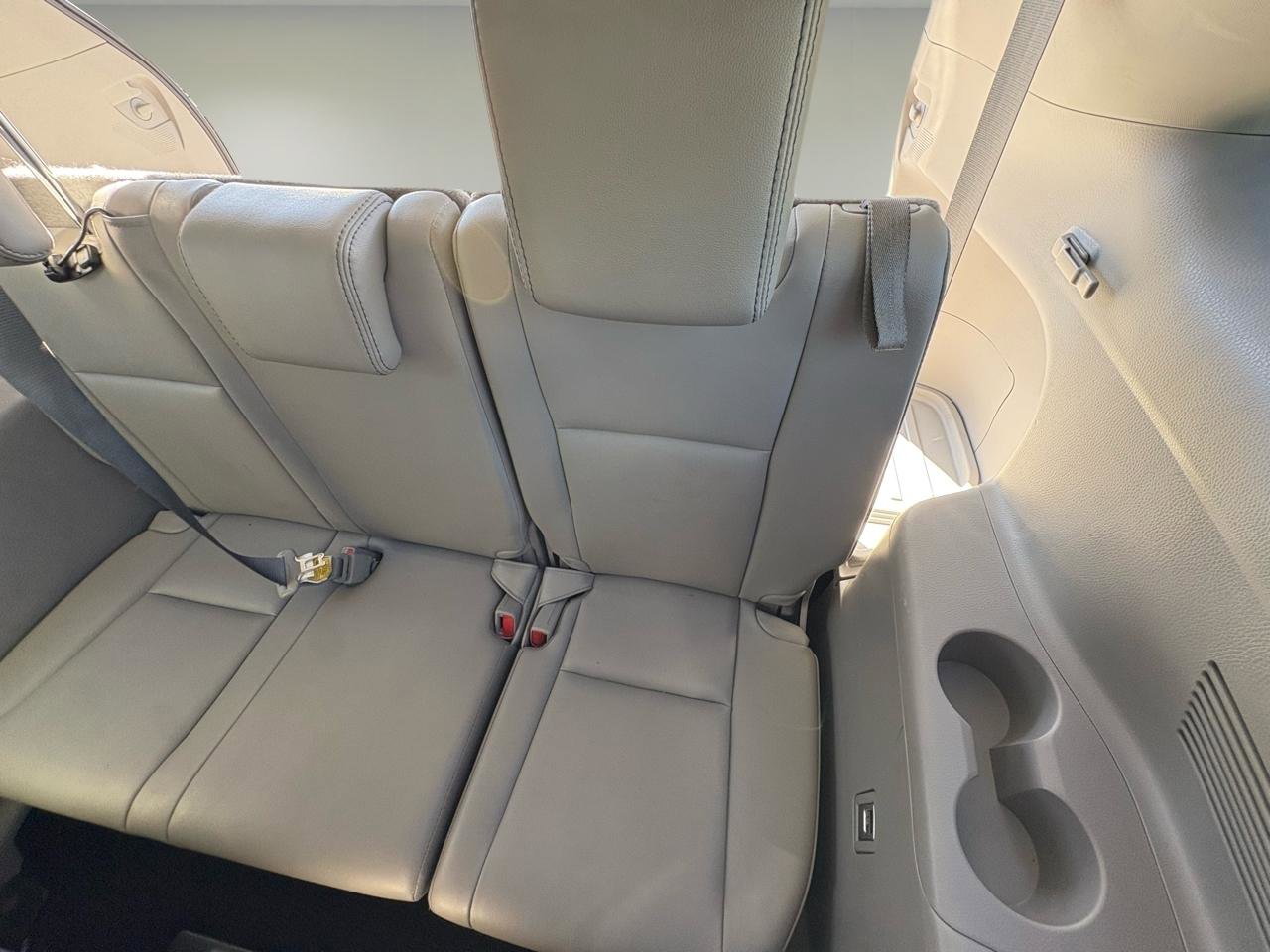 Used 2018 Toyota Highlander XLE image 34