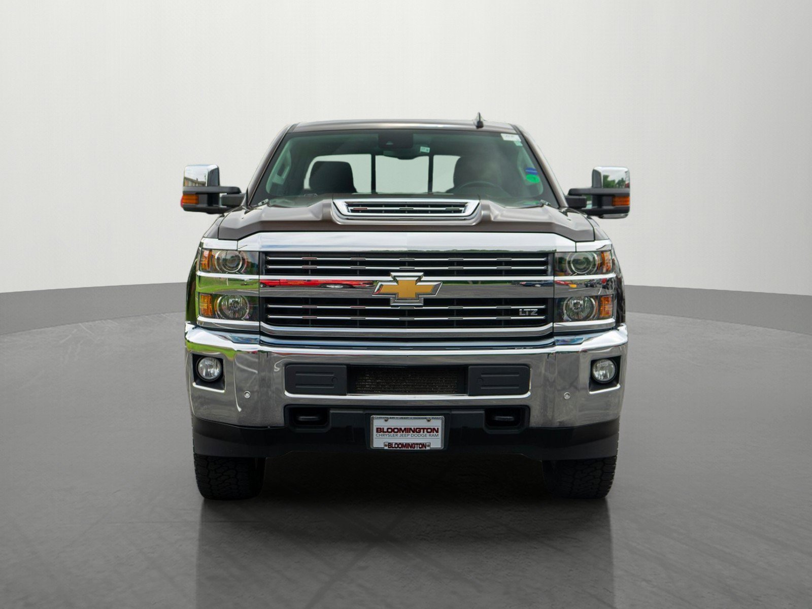 Used 2018 Chevrolet Silverado 2500 LTZ w/ Duramax Plus Package AWD/4WD image 2