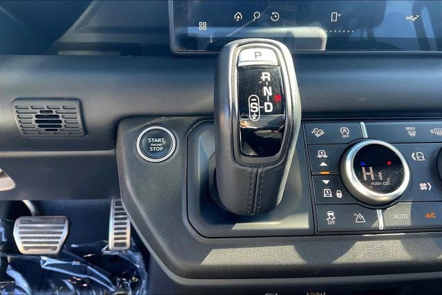 Used 2022 Land Rover Defender 110 X image 17