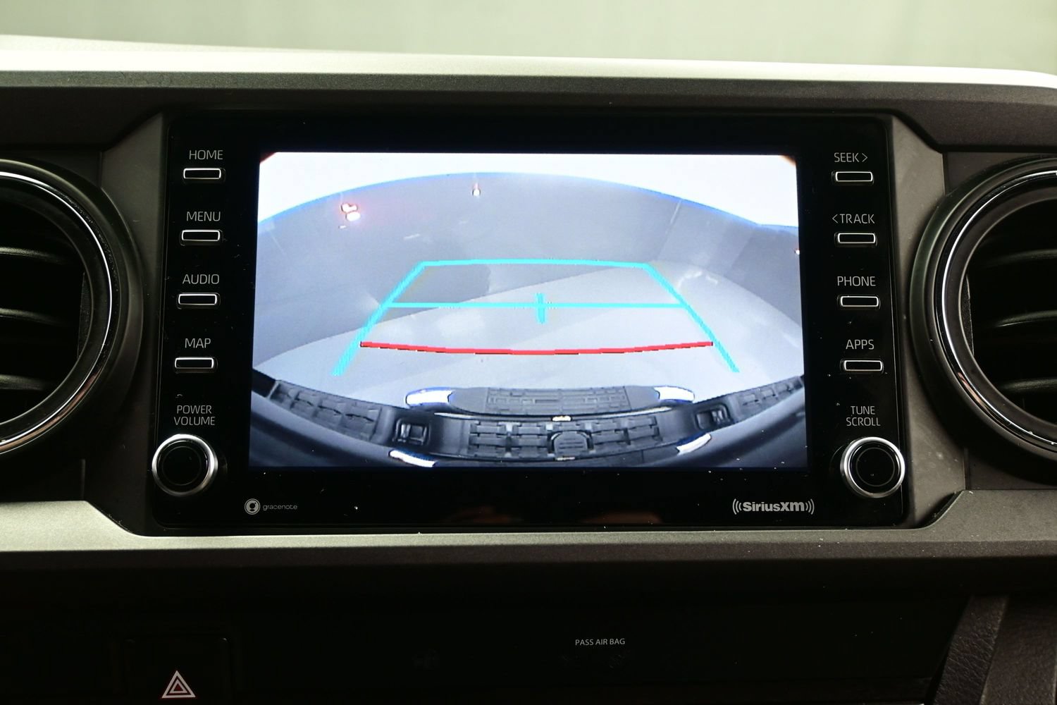 Used 2020 Toyota Tacoma TRD Sport RWD image 19