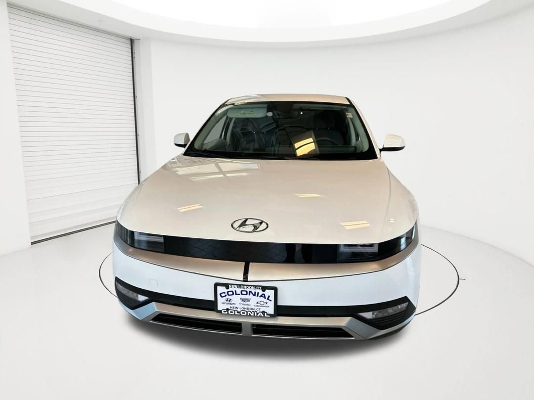 Used 2024 Hyundai Ioniq 5 SEL AWD/4WD image 2