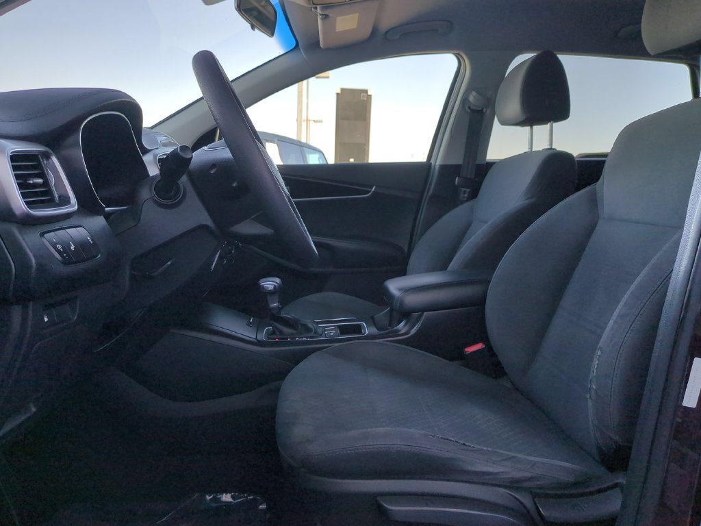 Used 2019 Kia Sorento FWD image 21