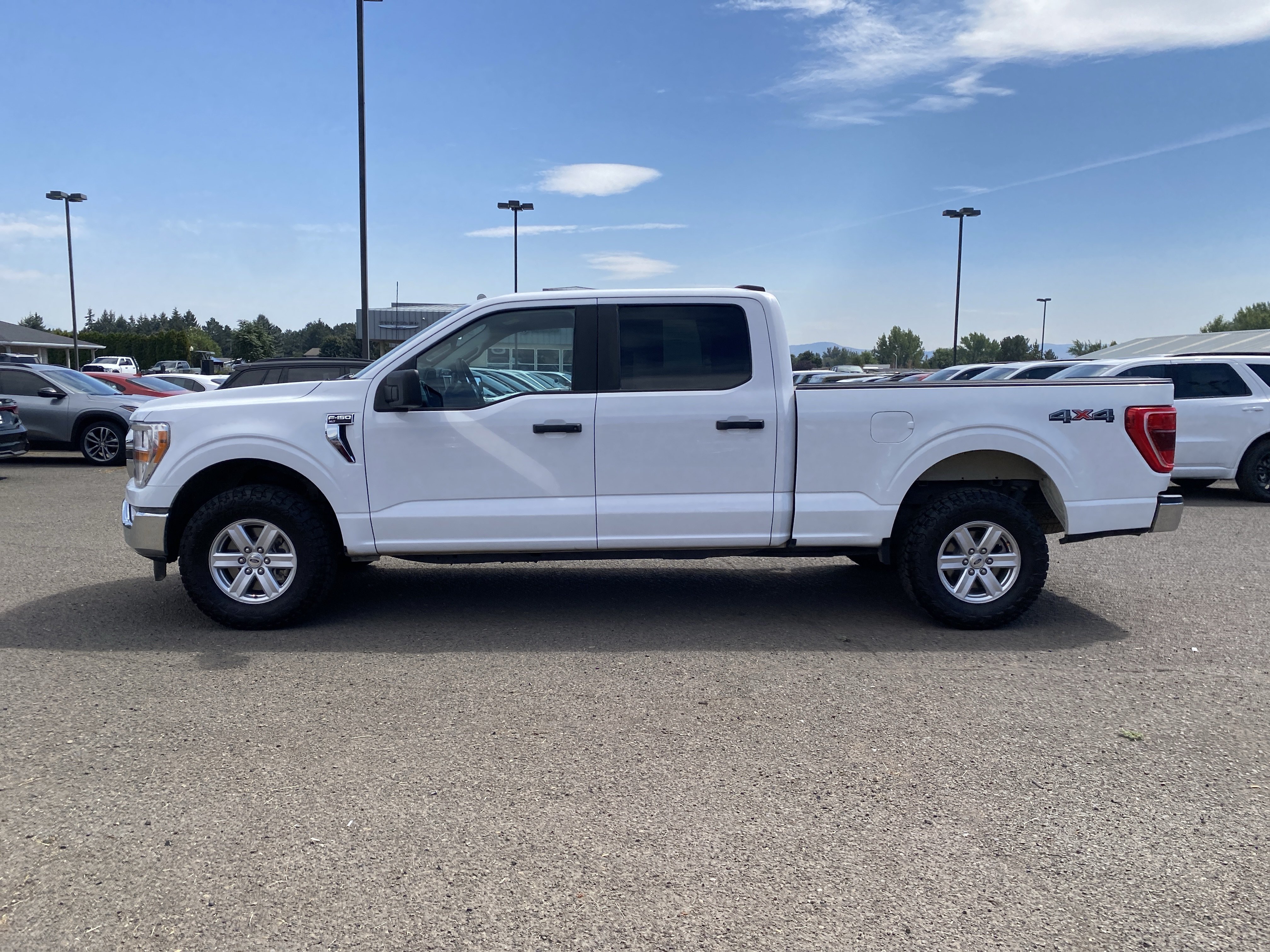 Used 2022 Ford F150 XLT w/ Trailer Tow Package AWD/4WD image 6
