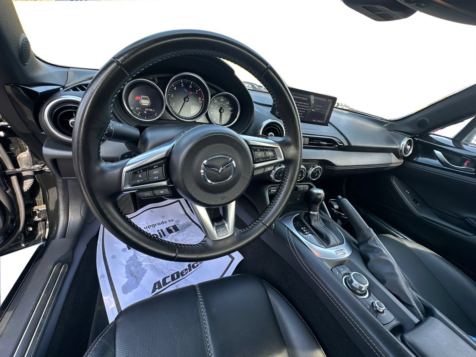 Used 2025 MAZDA MX-5 Miata RF Grand Touring RWD image 13