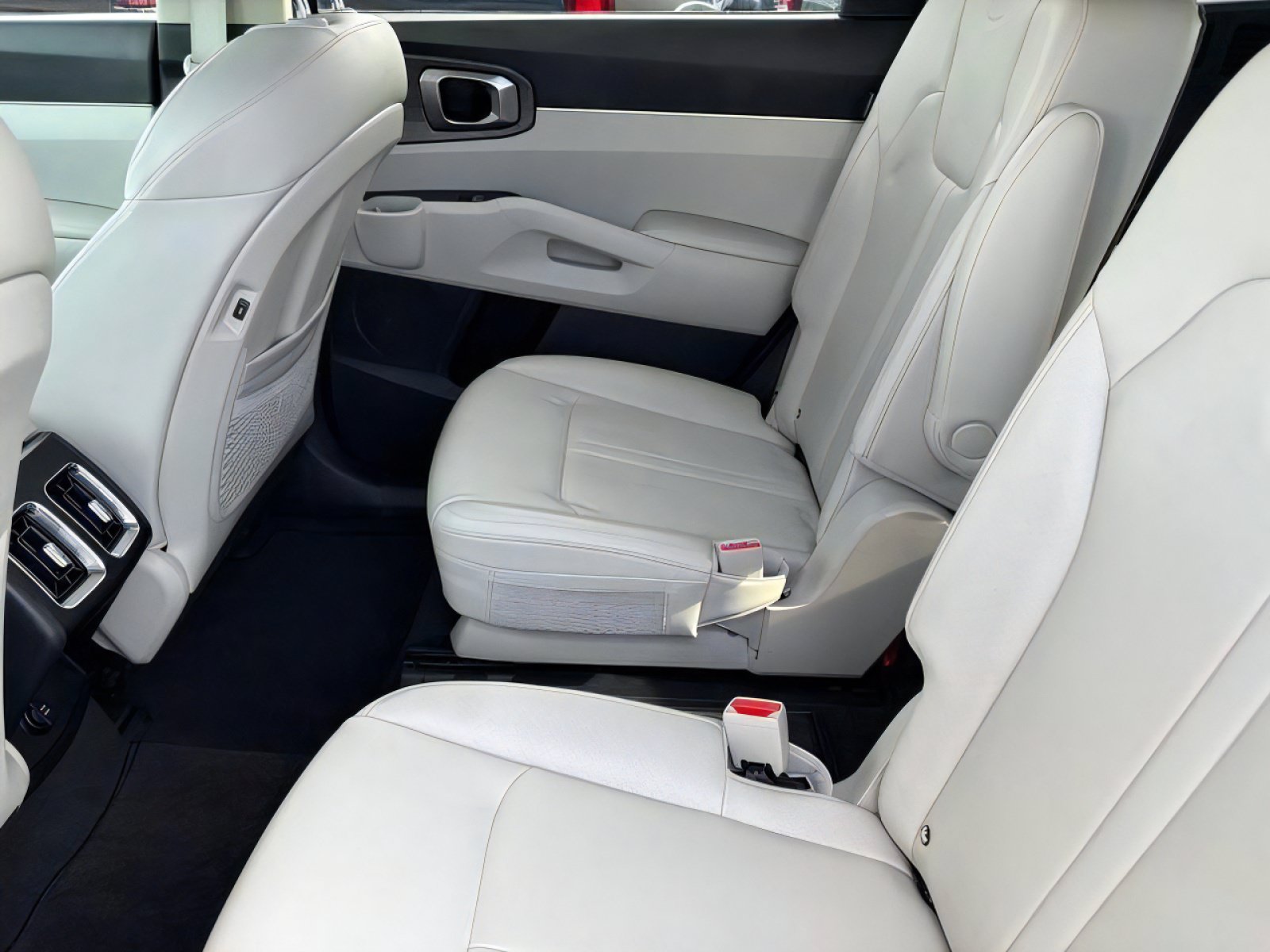 Used 2024 Kia Sorento X-Line EX AWD/4WD image 13