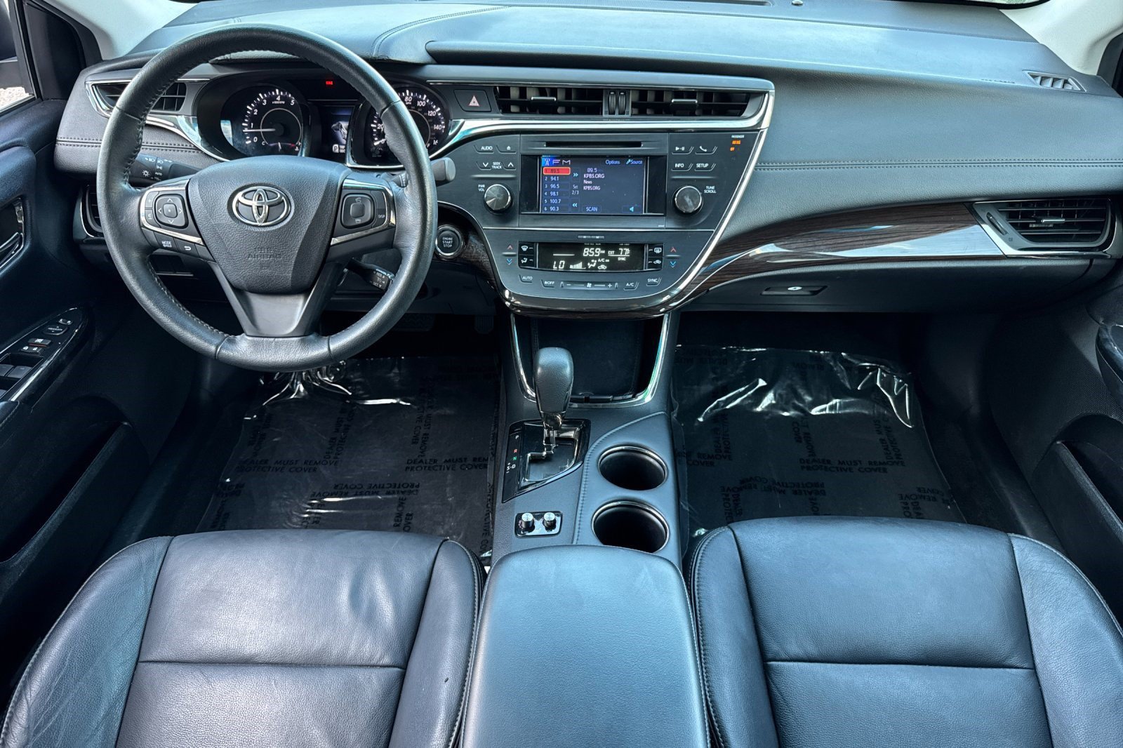 Used 2014 Toyota Avalon XLE Premium FWD image 16
