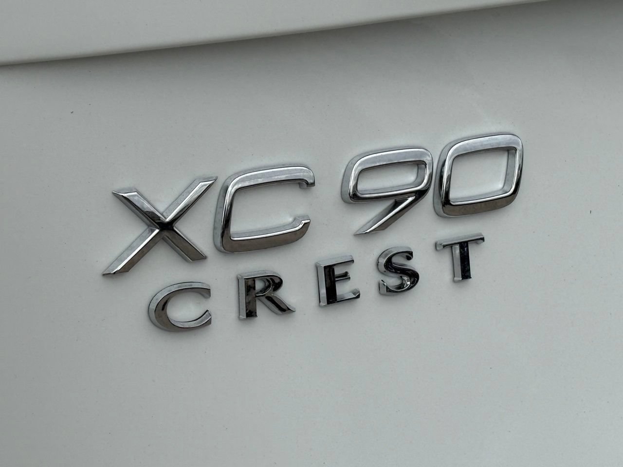 New 2026 Volvo XC90 T8 Plus w/ Protection Package Premier AWD/4WD image 9