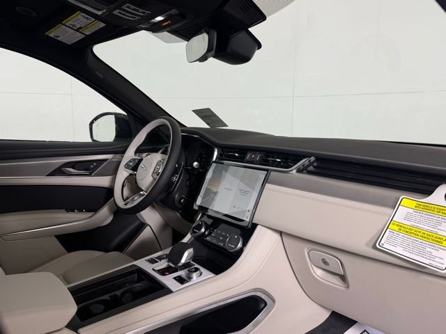 New 2026 Jaguar F-PACE R-Dynamic S AWD/4WD image 18