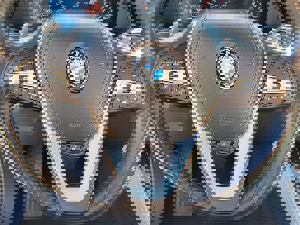 Used 2023 BMW X5 xDrive40i image 17