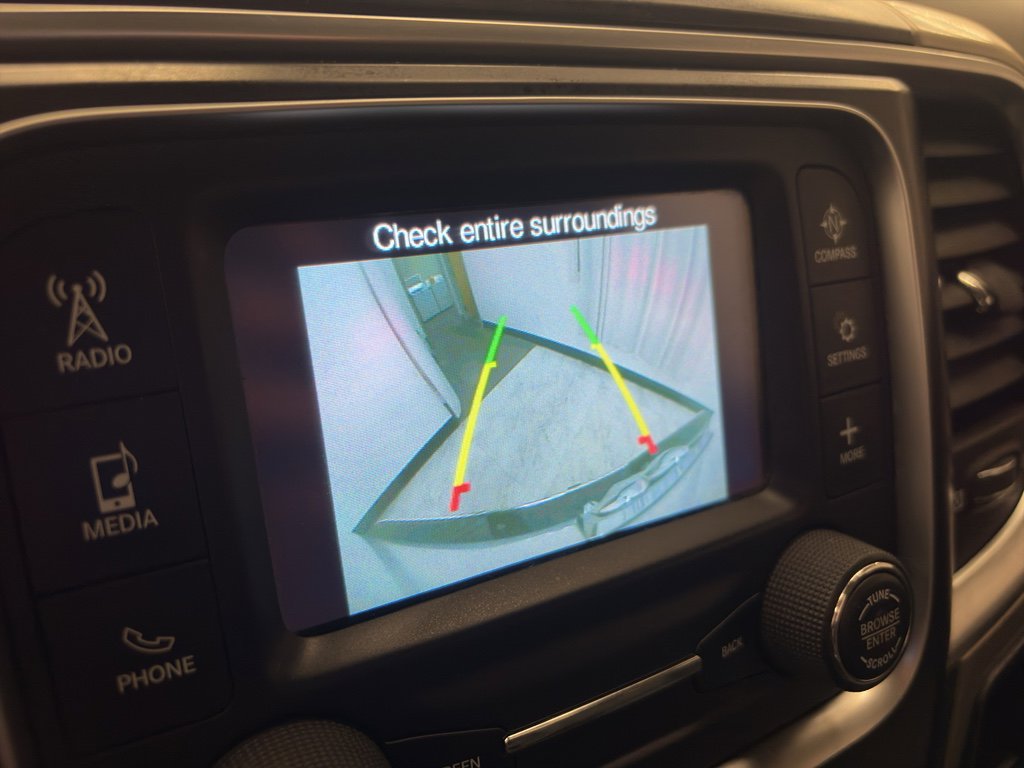 Used 2018 RAM 1500 Classic SLT image 21