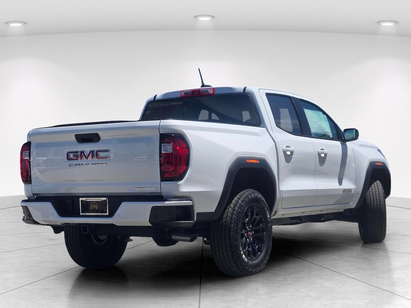New 2026 GMC Canyon Elevation RWD image 3