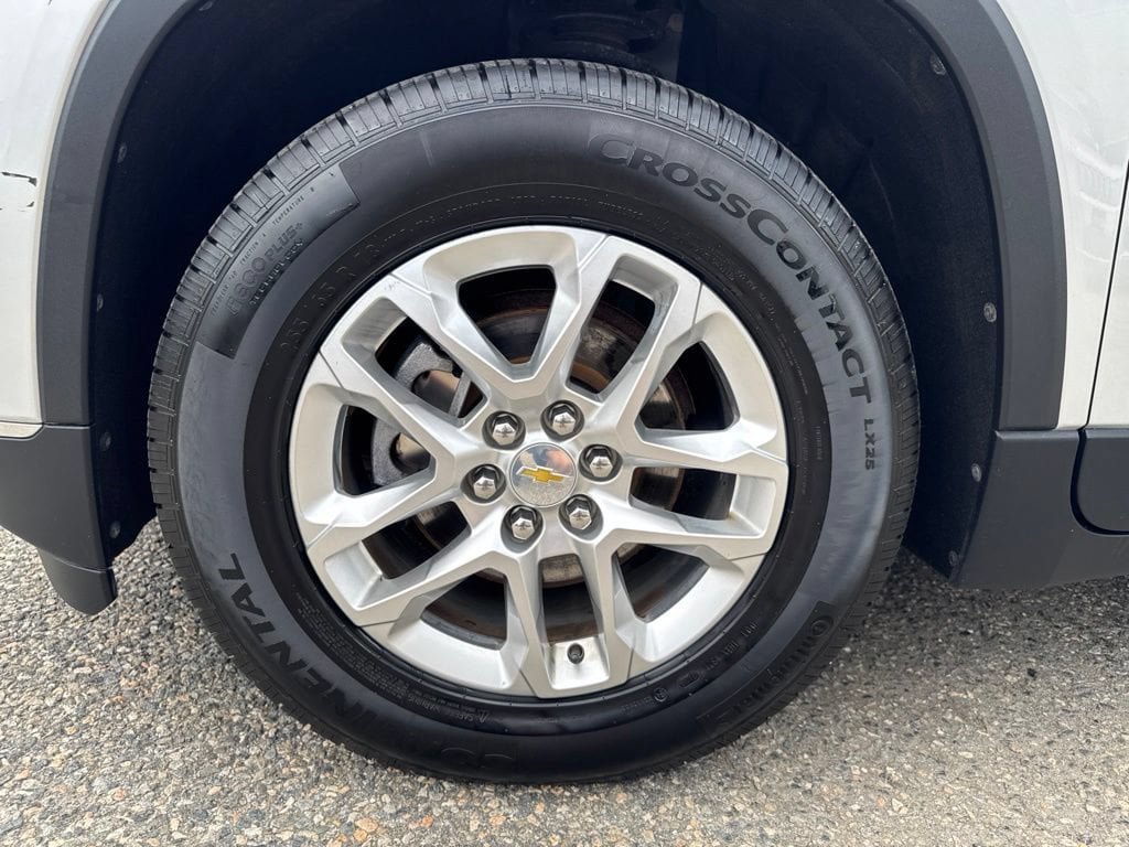 Used 2019 Chevrolet Traverse LT AWD/4WD image 11