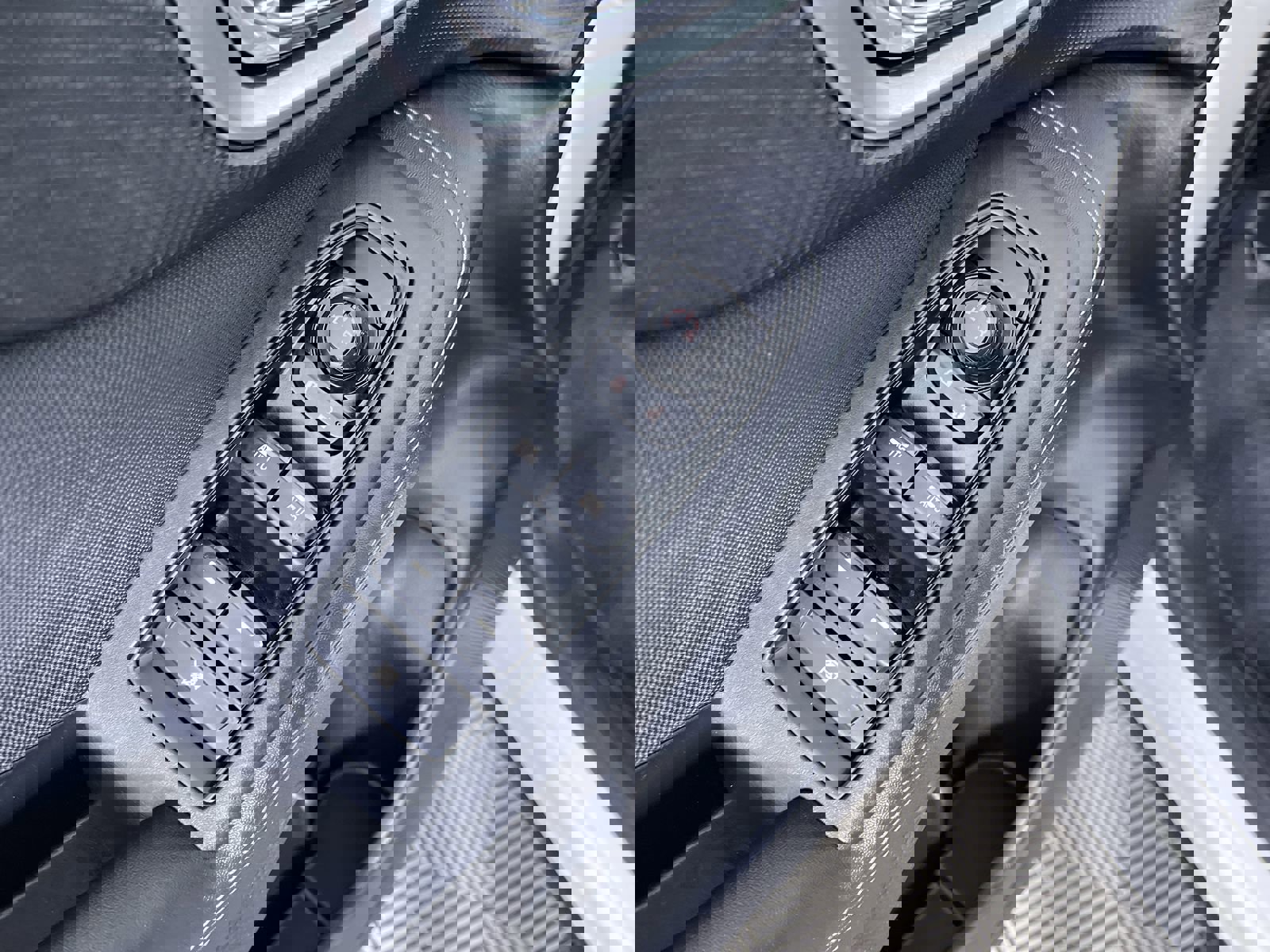 Used 2021 Subaru Forester Premium image 14