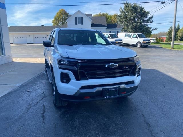 Used 2023 Chevrolet Colorado Z71 w/ Z71 Convenience Package 2 image 6
