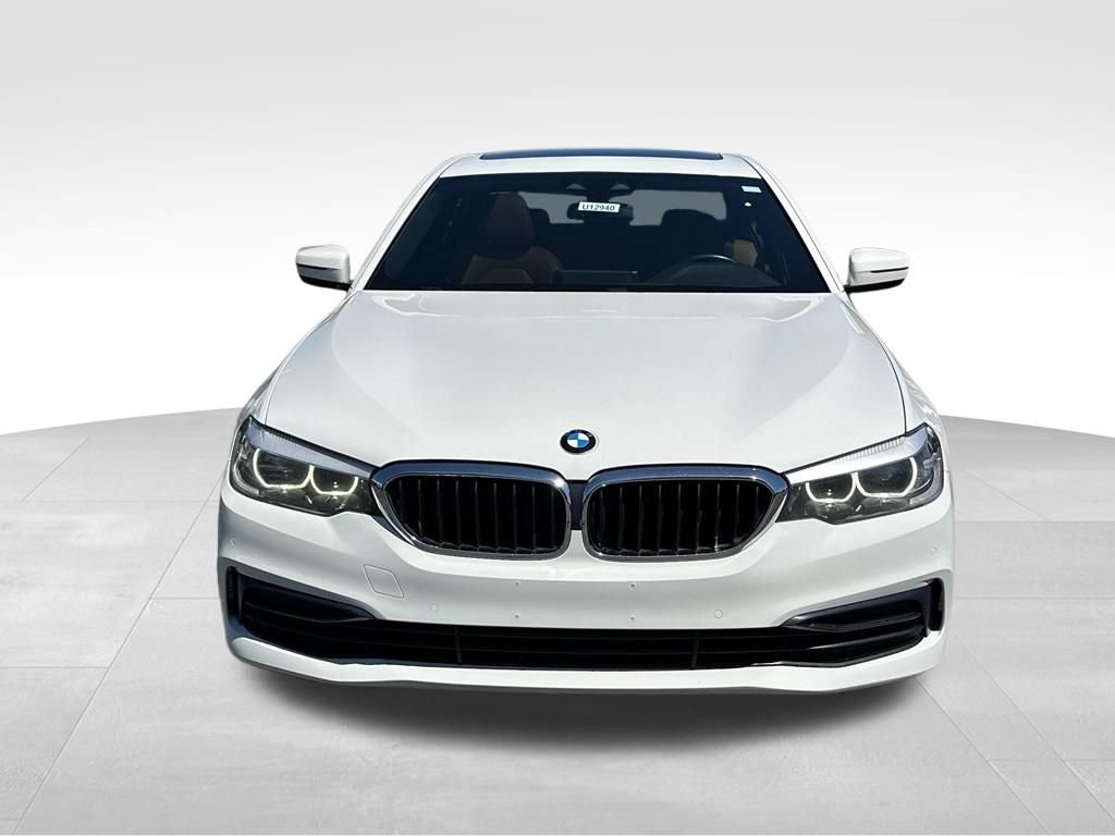Used 2020 BMW 530i xDrive w/ Convenience Package AWD/4WD image 4