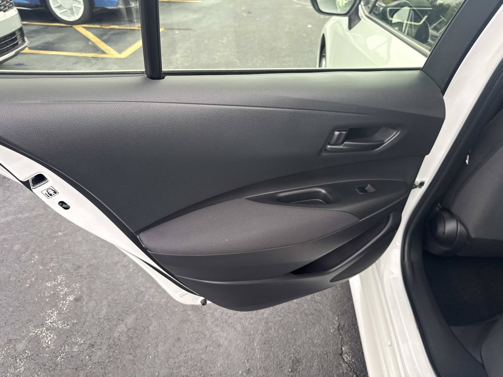 Used 2024 Toyota Corolla LE FWD image 15