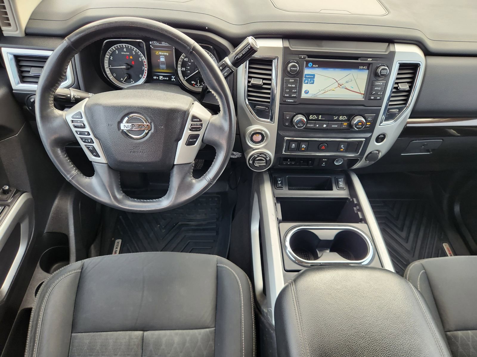 Used 2018 Nissan Titan SV w/ SV Convenience Package image 27