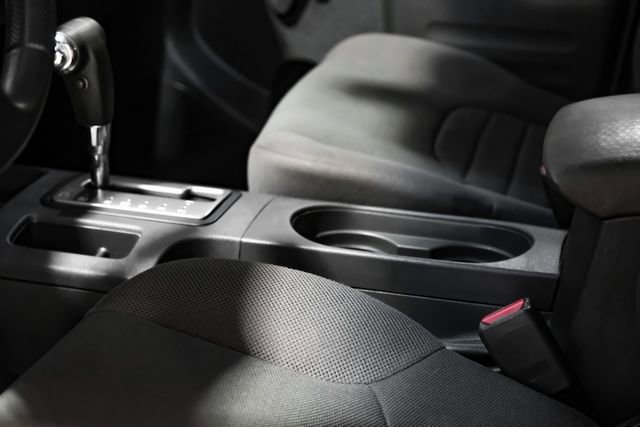 Used 2019 Nissan Frontier S image 25