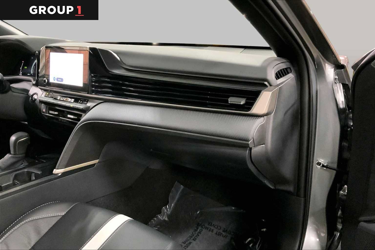 Certified 2025 Toyota Camry SE w/ Convenience Package AWD/4WD image 19
