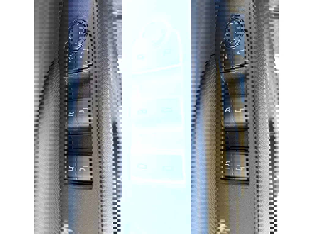 New 2026 Chevrolet Equinox EV LT image 7