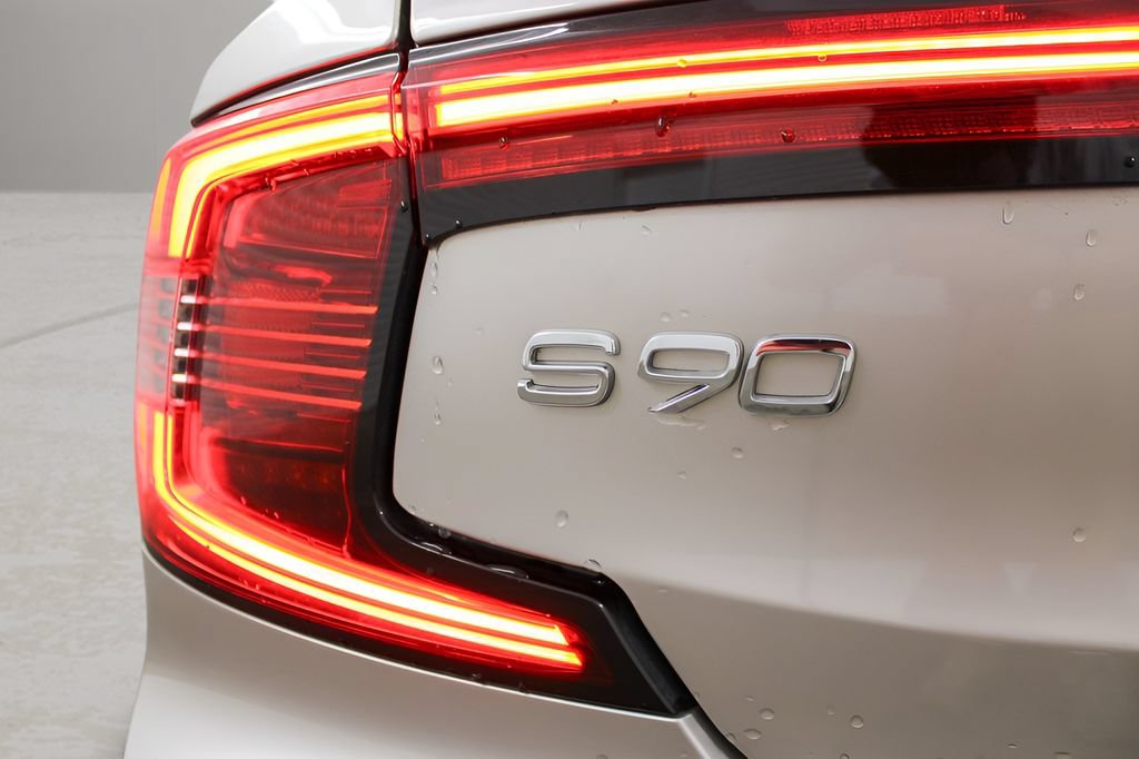 Certified 2023 Volvo S90 B6 Plus w/ Protection Package Premier AWD/4WD image 46