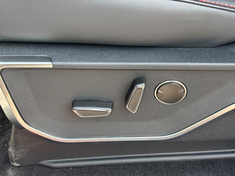 New 2026 Ford F150 Raptor w/ Equipment Group 803A Raptor R image 16