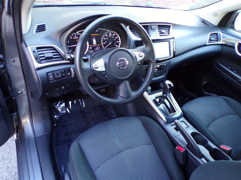 Used 2019 Nissan Sentra SR image 17