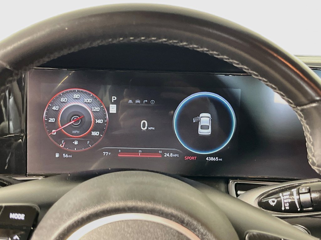Used 2025 Hyundai Elantra SEL FWD image 18