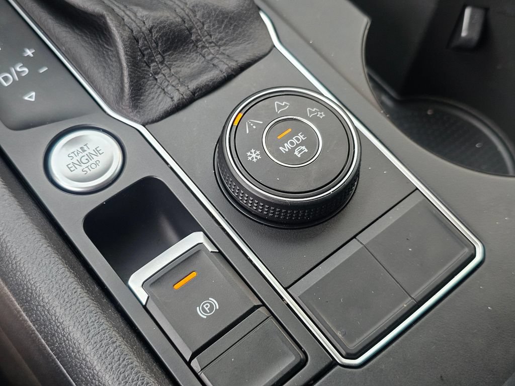 Used 2019 Volkswagen Atlas SE AWD/4WD image 33
