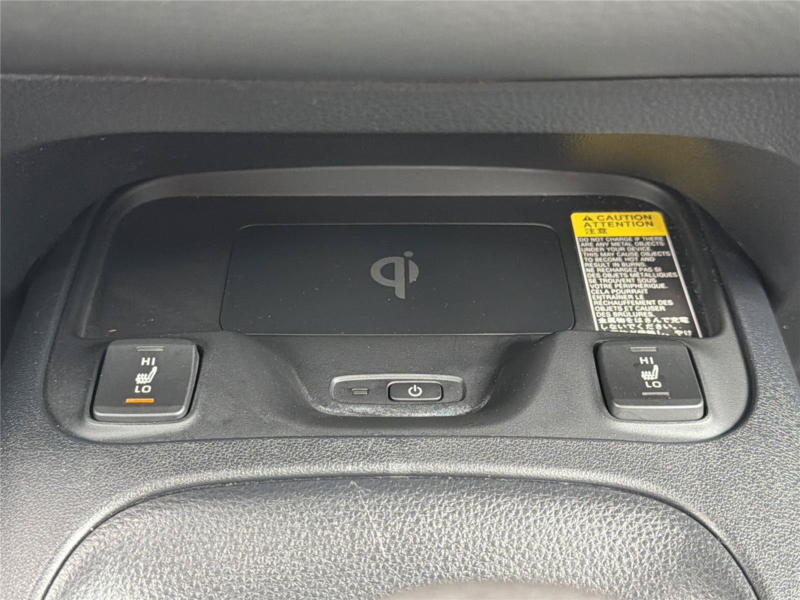 Used 2023 Toyota Corolla XSE FWD image 18