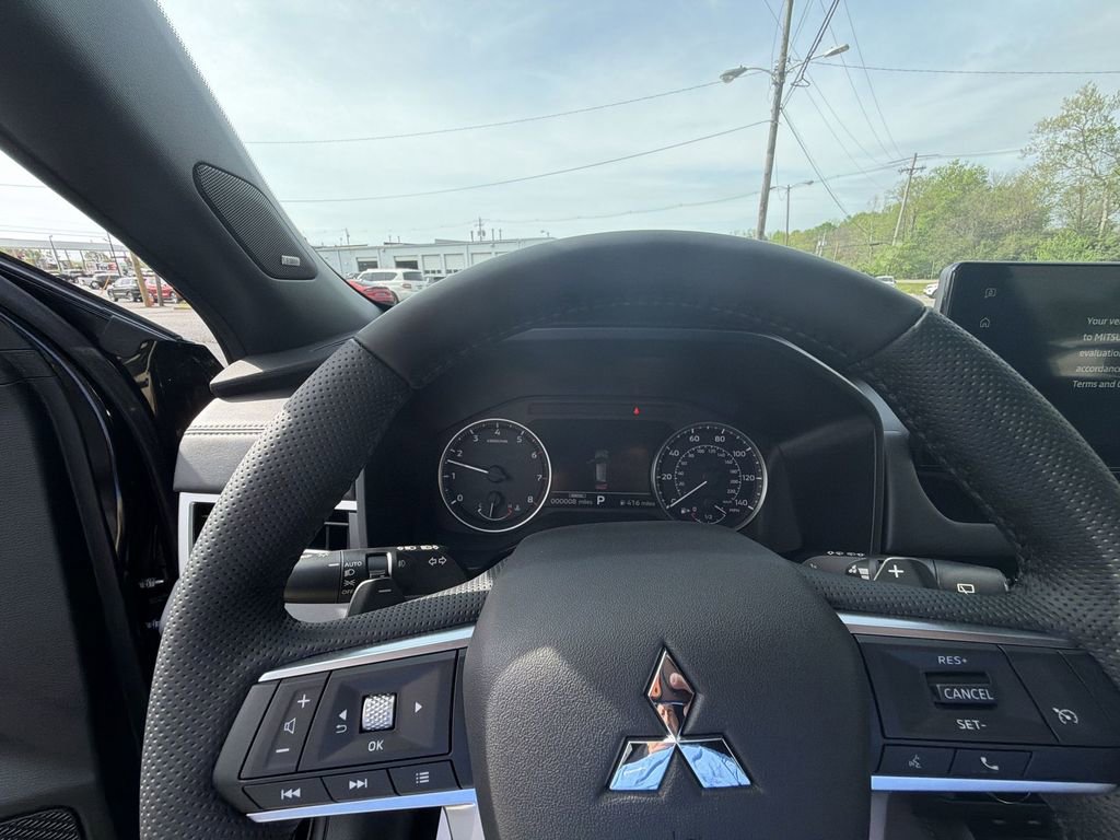 New 2026 Mitsubishi Outlander LE AWD/4WD image 15