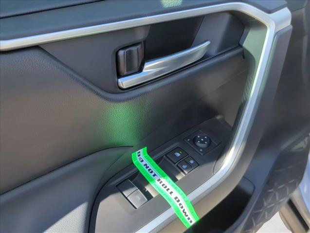 Certified 2025 Toyota RAV4 XLE w/ Convenience Package FWD image 11