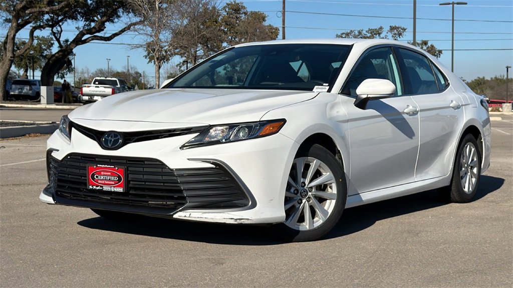 Certified 2024 Toyota Camry LE image 41