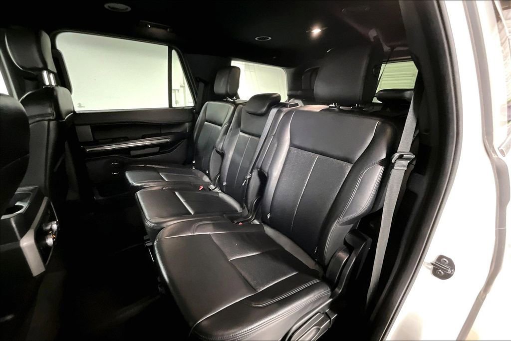 Used 2020 Ford Expedition XLT w/ Equipment Group 201A image 34