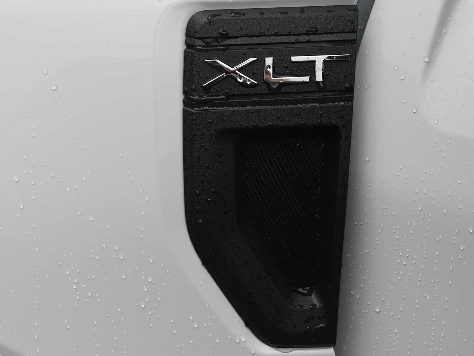 New 2025 Ford Maverick XLT w/ Equipment Group 301A image 10